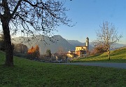 91 Scendo passando dalla Chiesa di Somendenna 
